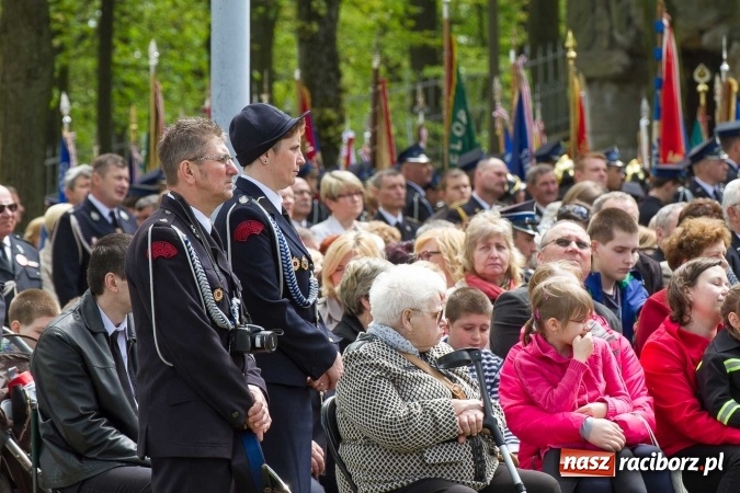 Zdjęcie w galerii na portalu naszraciborz.pl: Strażacy ze Śląska i Opolszczyzny pielgrzymowali do św. Anny  wiadomości z regionu