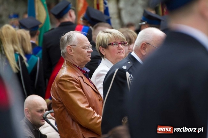 Zdjęcie w galerii na portalu naszraciborz.pl: Strażacy ze Śląska i Opolszczyzny pielgrzymowali do św. Anny  wiadomości z regionu