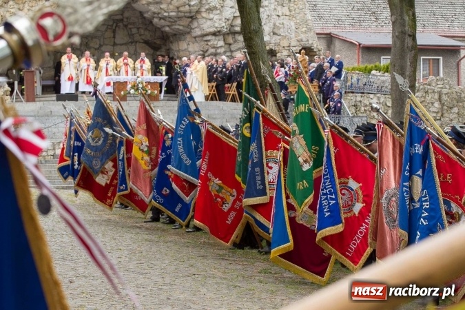 Zdjęcie w galerii na portalu naszraciborz.pl: Strażacy ze Śląska i Opolszczyzny pielgrzymowali do św. Anny  wiadomości z regionu