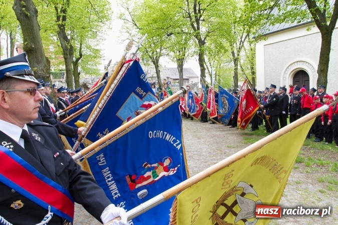Zdjęcie w galerii na portalu naszraciborz.pl: Strażacy ze Śląska i Opolszczyzny pielgrzymowali do św. Anny  wiadomości z regionu