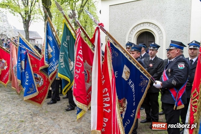 Zdjęcie w galerii na portalu naszraciborz.pl: Strażacy ze Śląska i Opolszczyzny pielgrzymowali do św. Anny  wiadomości z regionu