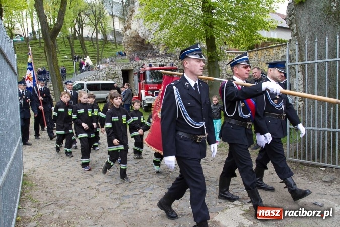 Zdjęcie w galerii na portalu naszraciborz.pl: Strażacy ze Śląska i Opolszczyzny pielgrzymowali do św. Anny  wiadomości z regionu