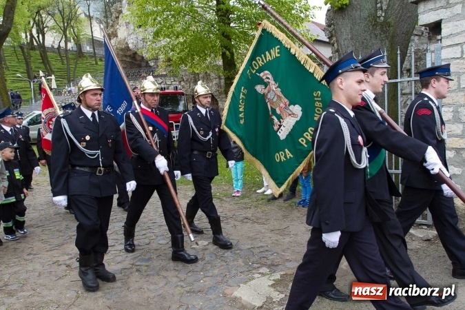 Zdjęcie w galerii na portalu naszraciborz.pl: Strażacy ze Śląska i Opolszczyzny pielgrzymowali do św. Anny  wiadomości z regionu