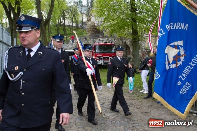 Zdjęcie w galerii na portalu naszraciborz.pl: Strażacy ze Śląska i Opolszczyzny pielgrzymowali do św. Anny  wiadomości z regionu