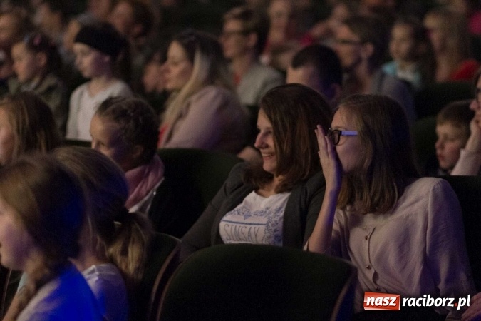 Zdjęcie w galerii na portalu naszraciborz.pl: Kraina lodu - Czesi zachwycili w RCK widowiskiem baletowym wiadomości z regionu