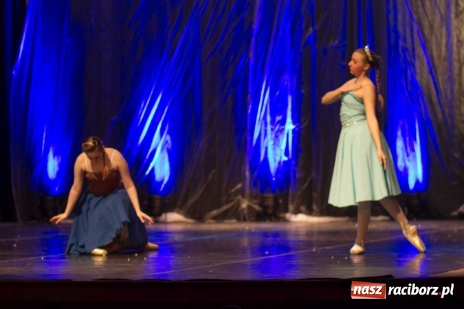 Zdjęcie w galerii na portalu naszraciborz.pl: Kraina lodu - Czesi zachwycili w RCK widowiskiem baletowym wiadomości z regionu