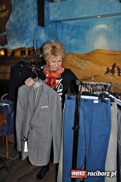 Zdjęcie w galerii na portalu naszraciborz.pl: Glam Show Cafe na Końcu Świata wiadomości z regionu