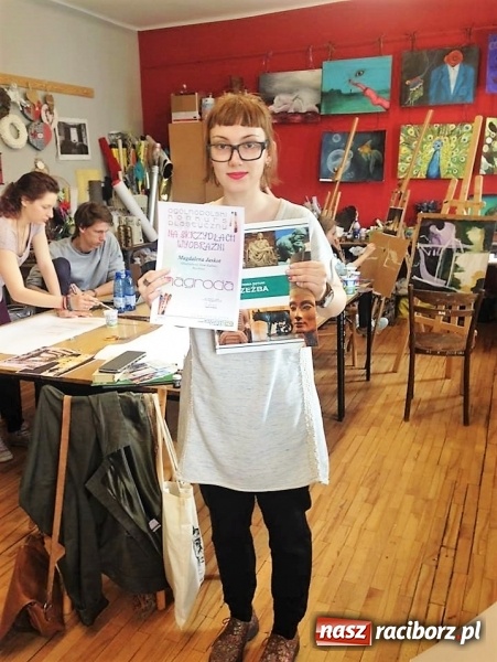 Zdjęcie w galerii na portalu naszraciborz.pl: Sukcesy uczestnik&oacute;w koła malarstwa i rysunku studyjnego raciborskiego Młodzieżowego Domu Kultury wiadomości z regionu