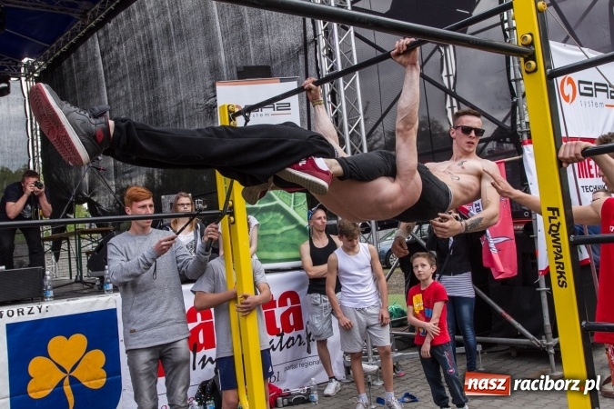 Zdjęcie w galerii na portalu naszraciborz.pl: Grupa Street Workout Racibórz zachwyciła podczas Eko-targów wiadomości z regionu