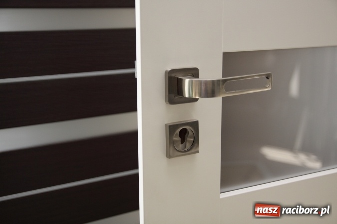 Zdjęcie w galerii na portalu naszraciborz.pl: Niezawodna brama, ogrodzenie, drzwi? Zapraszamy do doorservice! wiadomości z regionu