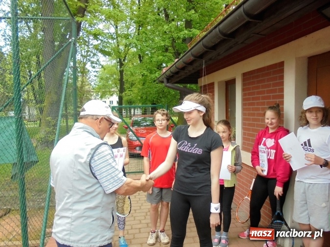 Zdjęcie w galerii na portalu naszraciborz.pl: Młodzież do 15 lat rozegrała turniej tenisowy na korcie Rafako wiadomości z regionu