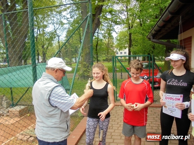 Zdjęcie w galerii na portalu naszraciborz.pl: Młodzież do 15 lat rozegrała turniej tenisowy na korcie Rafako wiadomości z regionu