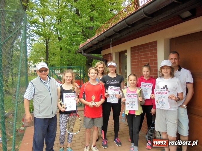 Zdjęcie w galerii na portalu naszraciborz.pl: Młodzież do 15 lat rozegrała turniej tenisowy na korcie Rafako wiadomości z regionu