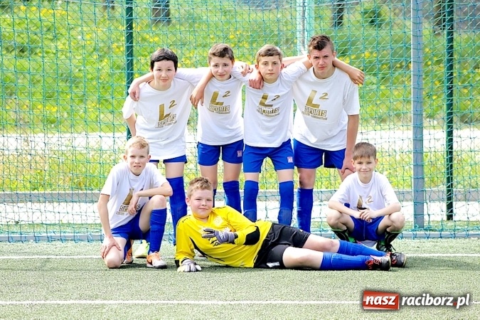 Zdjęcie w galerii na portalu naszraciborz.pl: Na orliku w Krzanowicach walczyli o awans do etapu powiatowego wiadomości z regionu