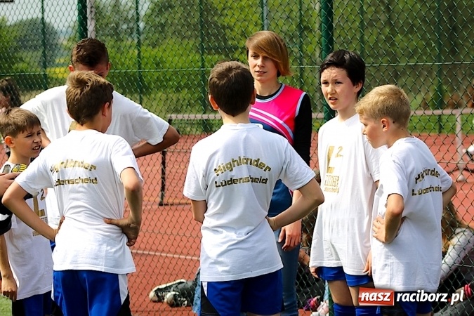 Zdjęcie w galerii na portalu naszraciborz.pl: Na orliku w Krzanowicach walczyli o awans do etapu powiatowego wiadomości z regionu