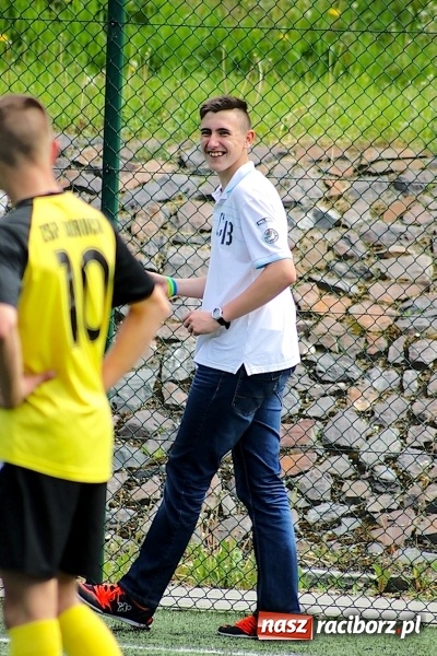 Zdjęcie w galerii na portalu naszraciborz.pl: Na orliku w Krzanowicach walczyli o awans do etapu powiatowego wiadomości z regionu