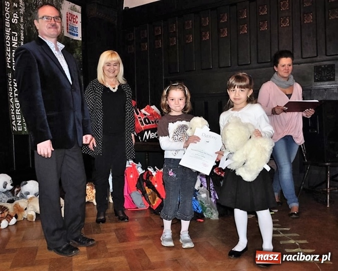 Zdjęcie w galerii na portalu naszraciborz.pl: Madzia i Maja z Przedszkola w Nędzy z nagrodami w Zabrzu!  wiadomości z regionu