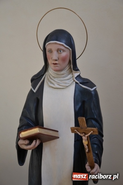 Zdjęcie w galerii na portalu naszraciborz.pl: Dziś zamontowano wyposażenie wnętrza kaplicy zamkowej  wiadomości z regionu