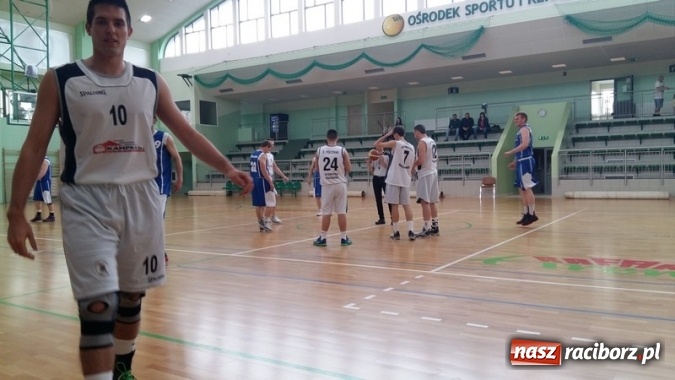Zdjęcie w galerii na portalu naszraciborz.pl: Koszykówka. Pewne wygrana Dywyty i Harlemu wiadomości z regionu