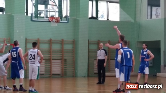 Zdjęcie w galerii na portalu naszraciborz.pl: Koszykówka. Pewne wygrana Dywyty i Harlemu wiadomości z regionu