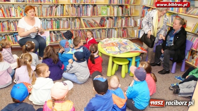 Zdjęcie w galerii na portalu naszraciborz.pl: Przedszkolaki zobaczyły bibliotekę od kuchni  wiadomości z regionu