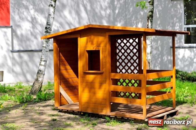 Zdjęcie w galerii na portalu naszraciborz.pl: Rodzicielska ekoakcja dla szkoły na Ostrogu wiadomości z regionu