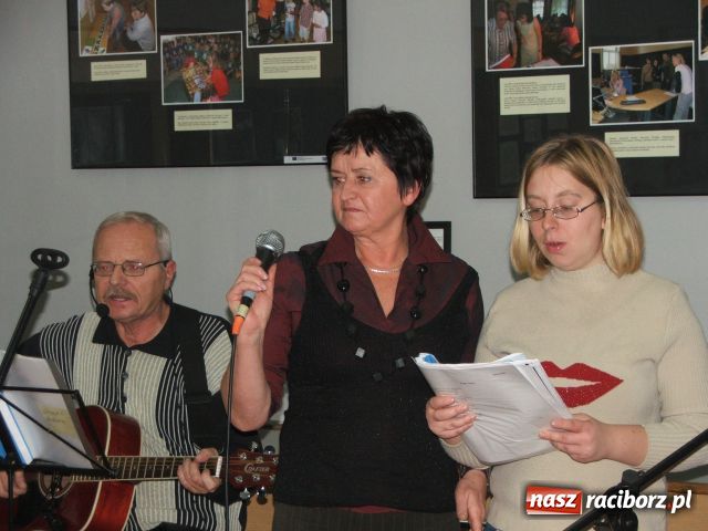 Zdjęcie w galerii na portalu naszraciborz.pl: Czasami pytam siebie o swoją albańskość wiadomości z regionu