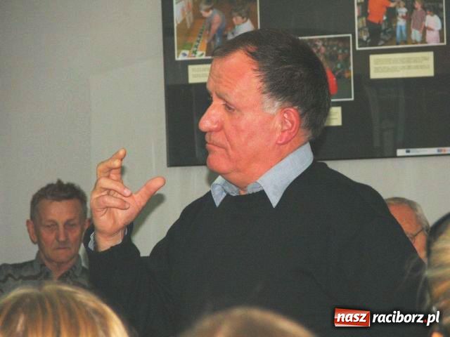 Zdjęcie w galerii na portalu naszraciborz.pl: Czasami pytam siebie o swoją albańskość wiadomości z regionu