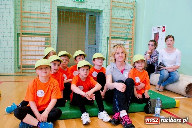 Zdjęcie w galerii na portalu naszraciborz.pl: XIV Międzyprzedszkolna Spartakiada przedszkolaków w Arenie Rafako wiadomości z regionu