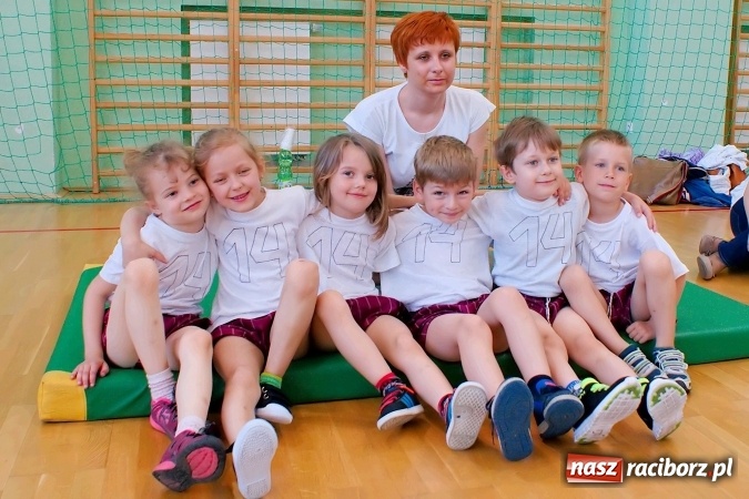 Zdjęcie w galerii na portalu naszraciborz.pl: XIV Międzyprzedszkolna Spartakiada przedszkolaków w Arenie Rafako wiadomości z regionu
