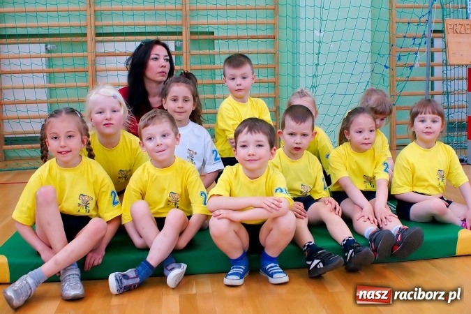 Zdjęcie w galerii na portalu naszraciborz.pl: XIV Międzyprzedszkolna Spartakiada przedszkolaków w Arenie Rafako wiadomości z regionu