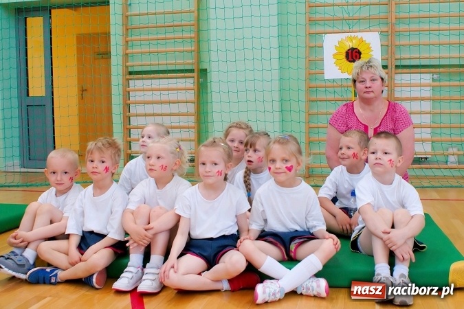 Zdjęcie w galerii na portalu naszraciborz.pl: XIV Międzyprzedszkolna Spartakiada przedszkolaków w Arenie Rafako wiadomości z regionu