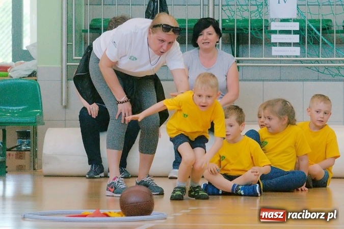 Zdjęcie w galerii na portalu naszraciborz.pl: XIV Międzyprzedszkolna Spartakiada przedszkolaków w Arenie Rafako wiadomości z regionu