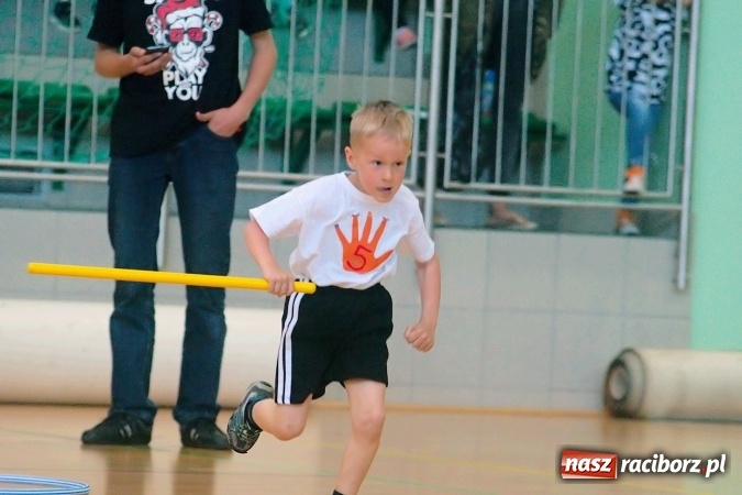 Zdjęcie w galerii na portalu naszraciborz.pl: XIV Międzyprzedszkolna Spartakiada przedszkolaków w Arenie Rafako wiadomości z regionu
