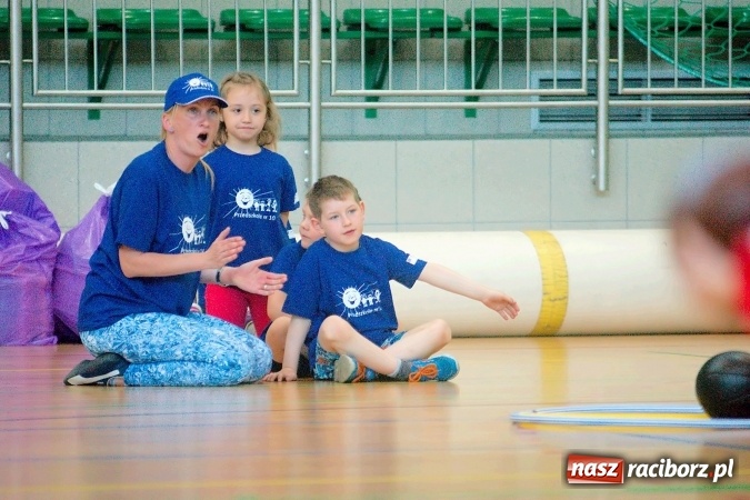 Zdjęcie w galerii na portalu naszraciborz.pl: XIV Międzyprzedszkolna Spartakiada przedszkolaków w Arenie Rafako wiadomości z regionu