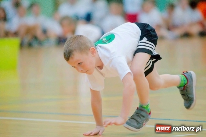 Zdjęcie w galerii na portalu naszraciborz.pl: XIV Międzyprzedszkolna Spartakiada przedszkolaków w Arenie Rafako wiadomości z regionu