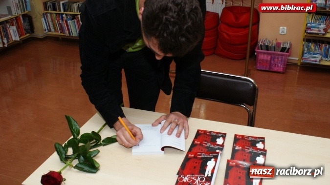 Zdjęcie w galerii na portalu naszraciborz.pl: Morderca między Rybnikiem a Raciborzem, czyli Silesia Noir na dobry początek kryminalnego Tygodnia Bibliotek  wiadomości z regionu