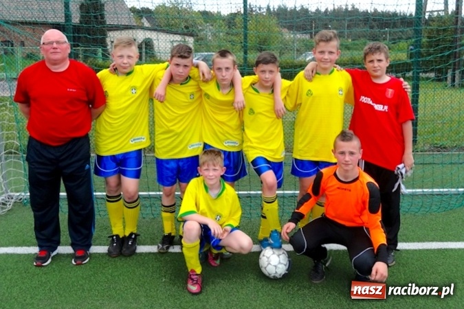 Zdjęcie w galerii na portalu naszraciborz.pl: Chłopcy z Rudnika najlepsi w powiecie wiadomości z regionu