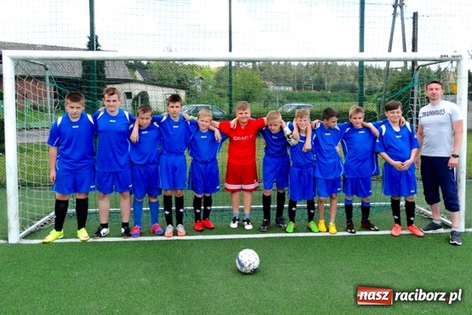 Zdjęcie w galerii na portalu naszraciborz.pl: Chłopcy z Rudnika najlepsi w powiecie wiadomości z regionu