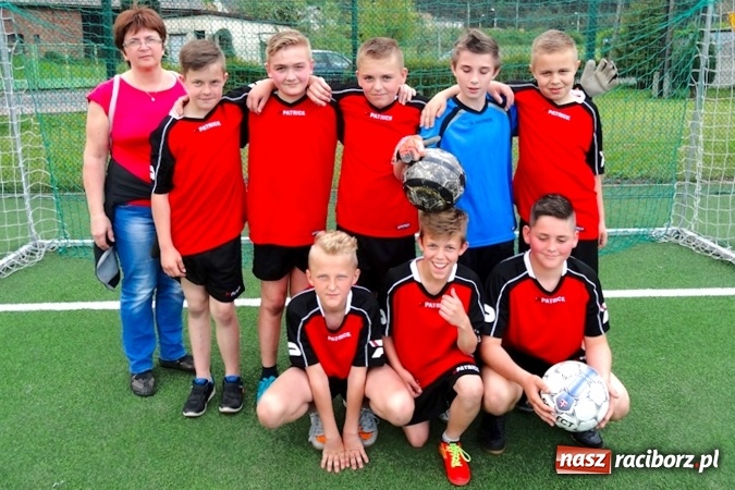 Zdjęcie w galerii na portalu naszraciborz.pl: Chłopcy z Rudnika najlepsi w powiecie wiadomości z regionu