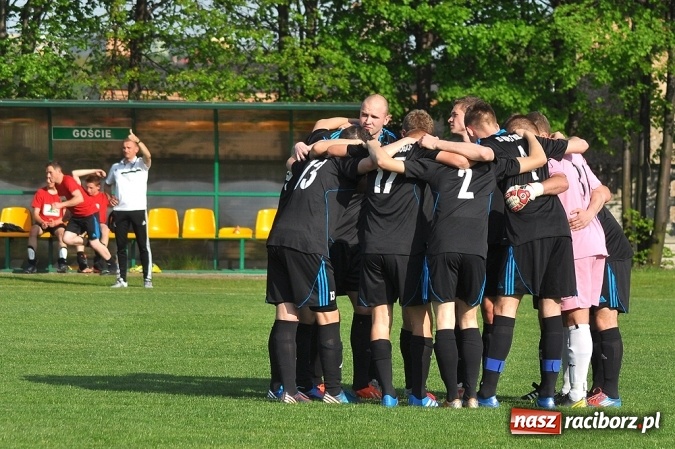 Zdjęcie w galerii na portalu naszraciborz.pl: Szczęśliwy remis Naprzodu Borucin wiadomości z regionu