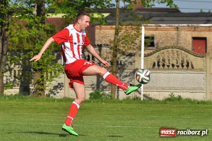 Zdjęcie w galerii na portalu naszraciborz.pl: Szczęśliwy remis Naprzodu Borucin wiadomości z regionu