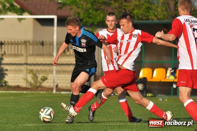 Zdjęcie w galerii na portalu naszraciborz.pl: Szczęśliwy remis Naprzodu Borucin wiadomości z regionu