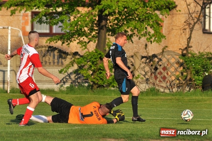 Zdjęcie w galerii na portalu naszraciborz.pl: Szczęśliwy remis Naprzodu Borucin wiadomości z regionu