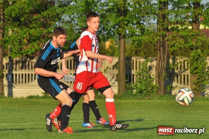 Zdjęcie w galerii na portalu naszraciborz.pl: Szczęśliwy remis Naprzodu Borucin wiadomości z regionu