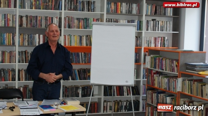 Zdjęcie w galerii na portalu naszraciborz.pl: Trening pamięci w Klubie Przyjaciół Biblioteki na Ostrogu  wiadomości z regionu