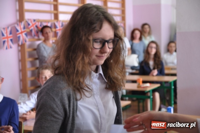 Zdjęcie w galerii na portalu naszraciborz.pl: Wojewódzkie konkursy językowe Der Globus i The Globe w Szkole Podstawowej nr 18 wiadomości z regionu