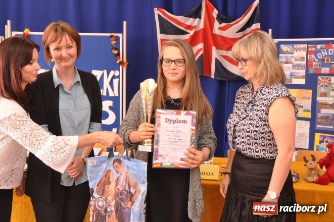 Zdjęcie w galerii na portalu naszraciborz.pl: Wojewódzkie konkursy językowe Der Globus i The Globe w Szkole Podstawowej nr 18 wiadomości z regionu