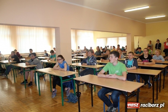 Zdjęcie w galerii na portalu naszraciborz.pl: Uczniowie z Krzanowic i Pietrowic Wielkich najlepsi w etapie powiatowym Turnieju Bezpieczeństwa w Ruchu Drogowym wiadomości z regionu