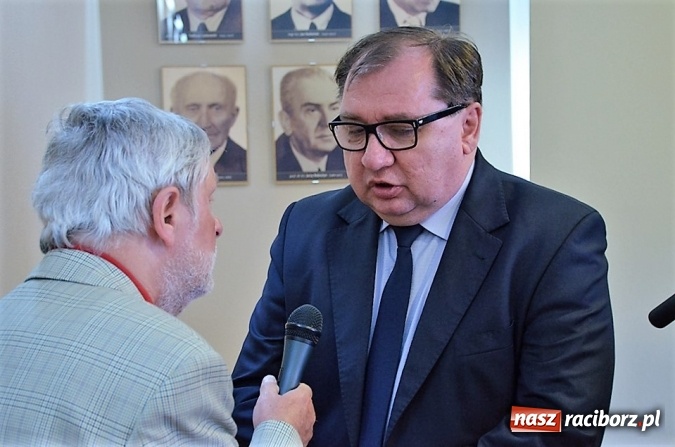 Zdjęcie w galerii na portalu naszraciborz.pl: Podpisano umowę o współpracy Funduszu z GIG  wiadomości z regionu